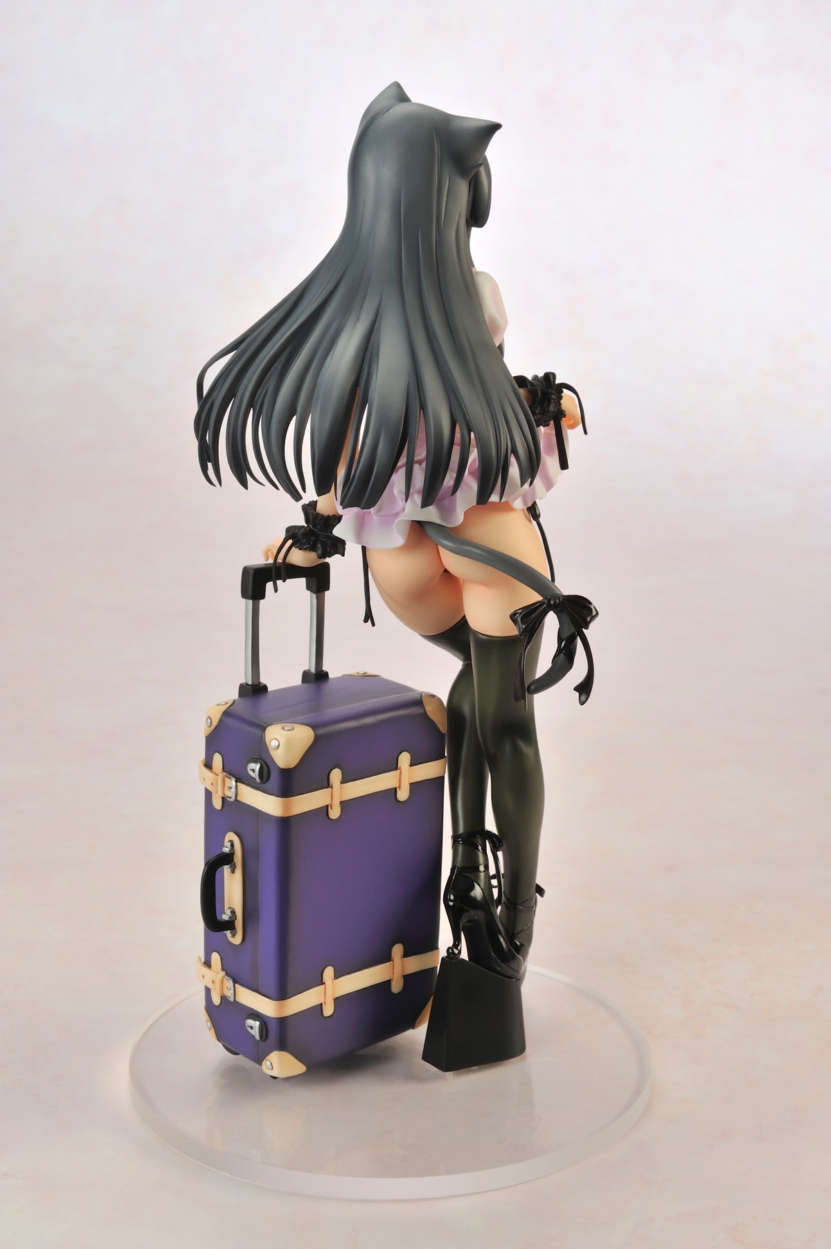 Embrace Japan Planet of The Cats Tabineko Travel Cat Pvc Figure
