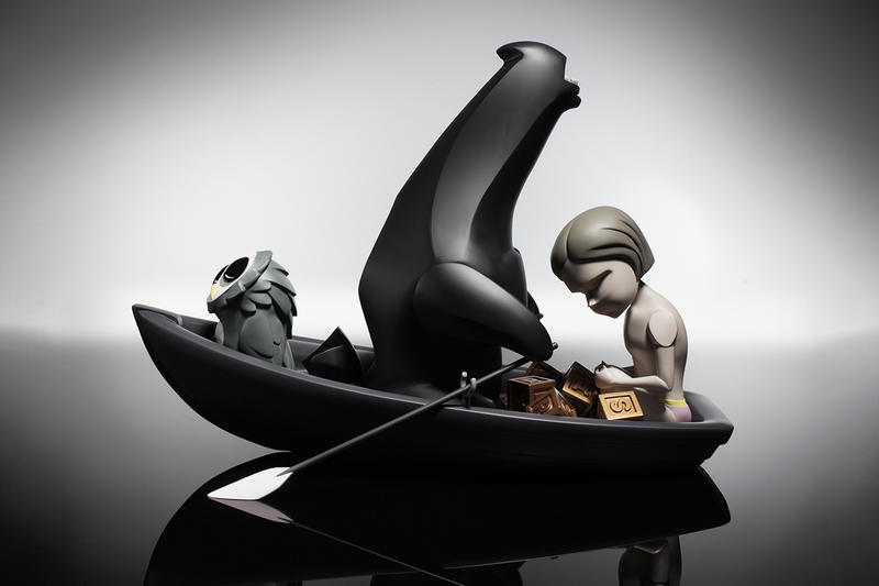 Coarsetoys The Passage Ignited Original ver 16" Vinyl Figure