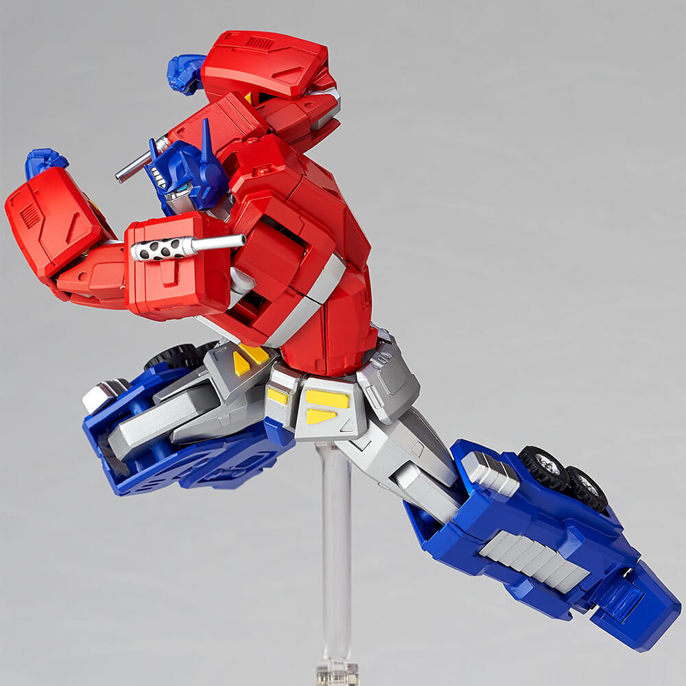 Kaiyodo Revoltech Amazing Yamaguchi 014 Transformers Optimus Prime Action Figure