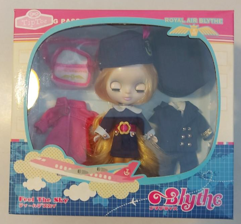 Takara Petite Blythe PBL-69 Royal Air Feel The Sky Action Figure