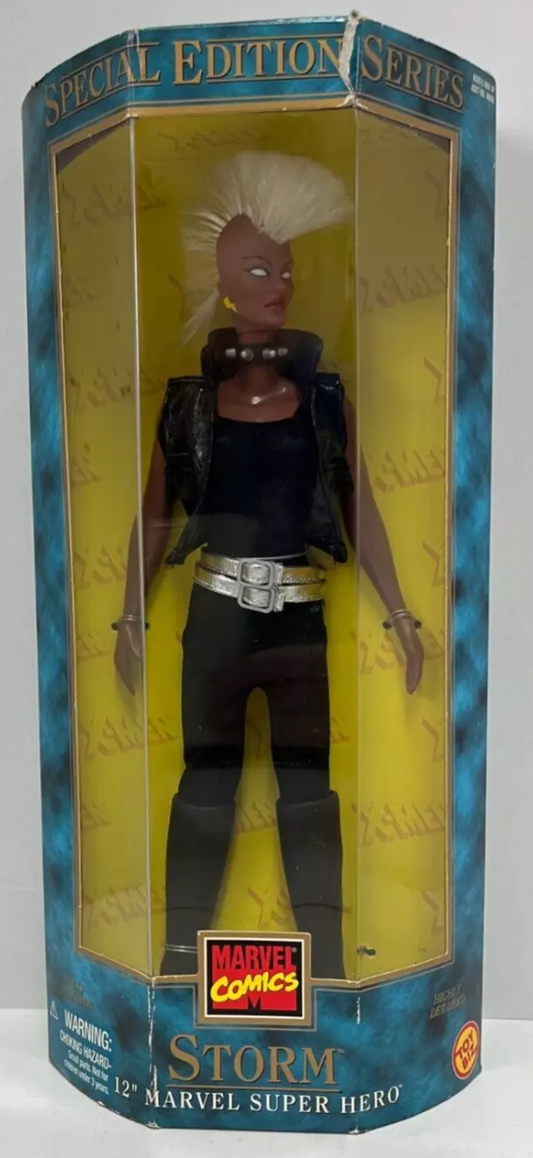 Toy Biz 1997 1/6 12" Marvel Super Hero Special Edition Series Storm Action Figure