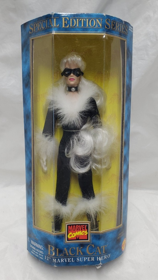 Toy Biz 1997 1/6 12" Marvel Super Hero Special Edition Series Black Cat Action Figure