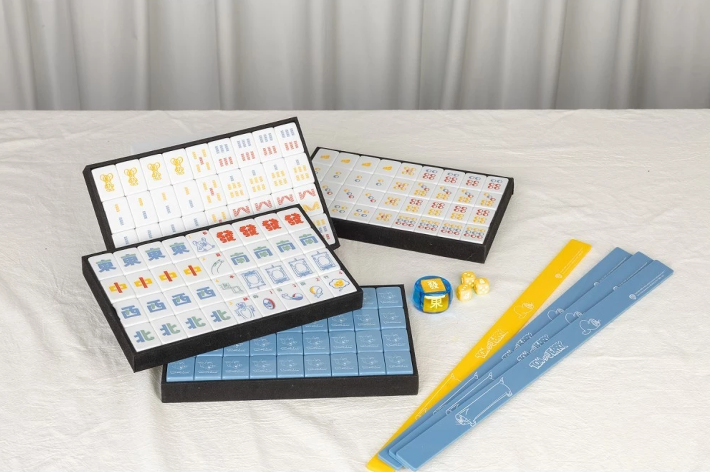 Beast Kingdom Tom and Jerry Mahjong Play Set
