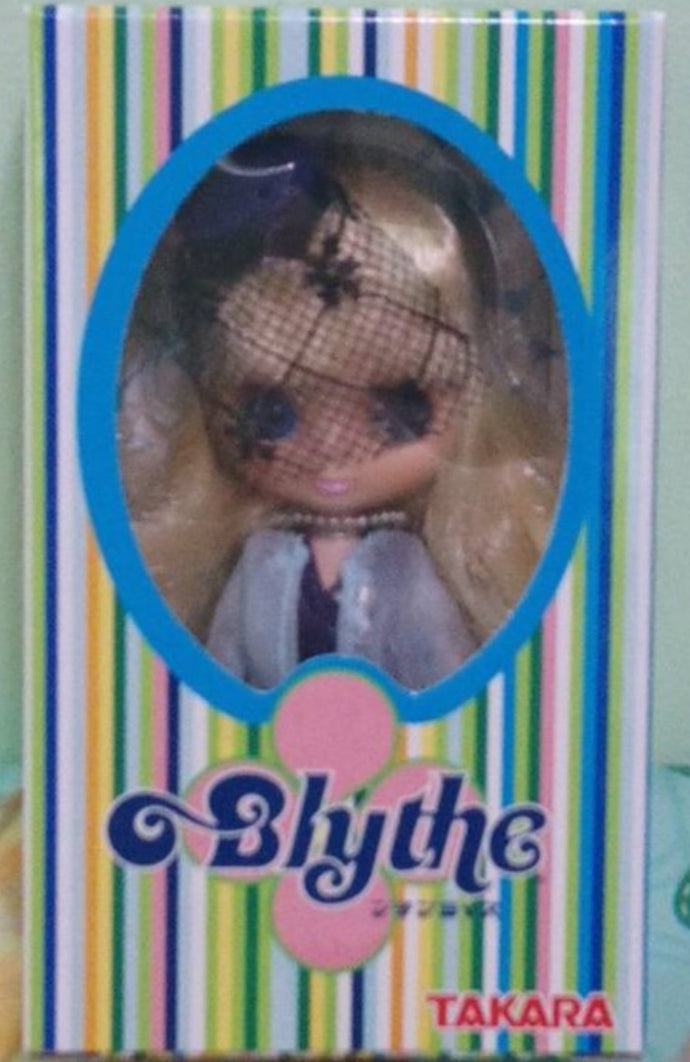Takara Petite Blythe PBL-06 Sunday Best Action Figure