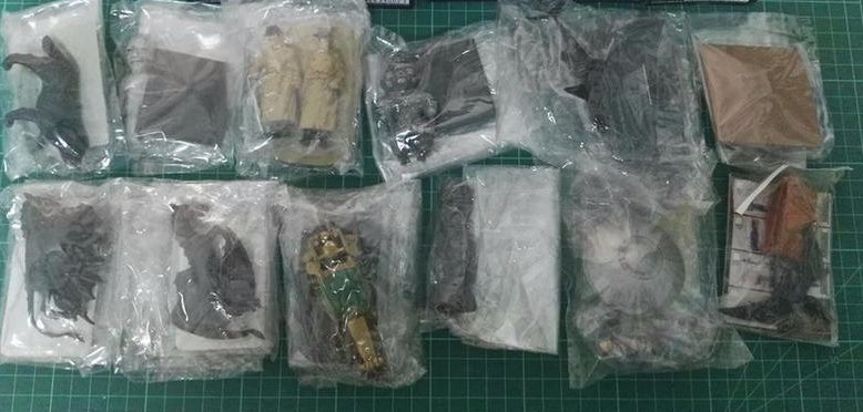 Medicom Toy The Great Mystery Museum Collection Series 2 12 Trading Collection Figure Set Used