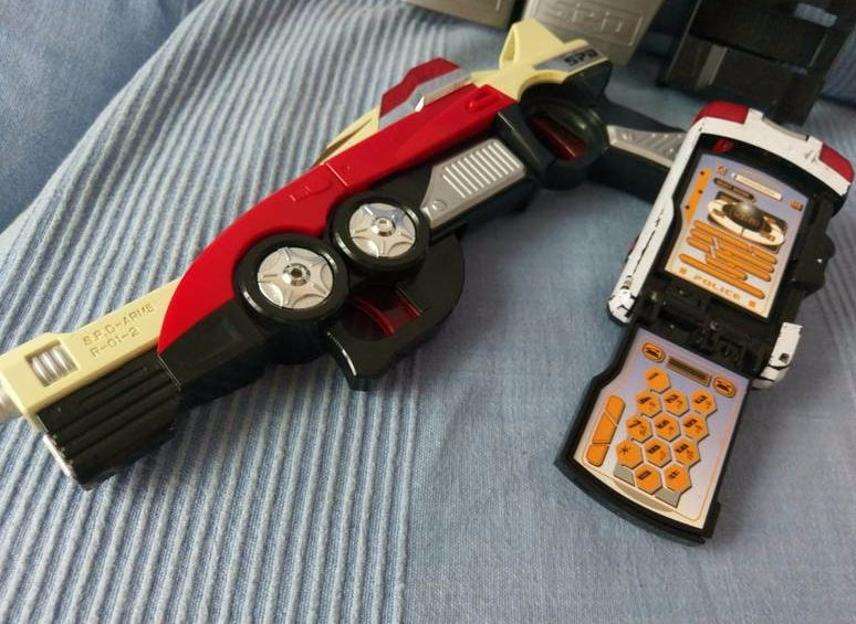 Bandai Power Rangers Dekaranger SPD Space Patrol Delta Weapon 2 Gun Figure Set Used