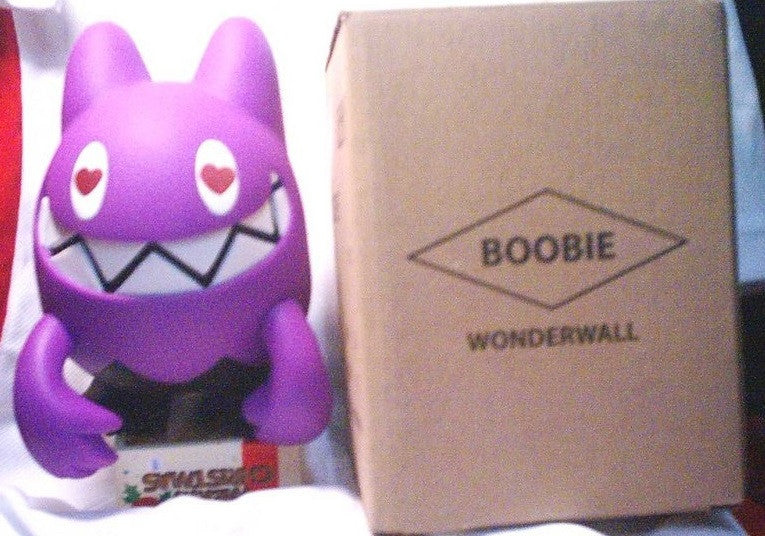 Wonderwall 2006 Touma Boobie Heart Eye Purple Ver 6" Vinyl Figure - Lavits Figure
- 1