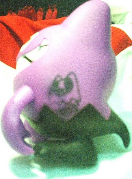 Wonderwall 2006 Touma Boobie Heart Eye Purple Ver 6" Vinyl Figure - Lavits Figure
- 2