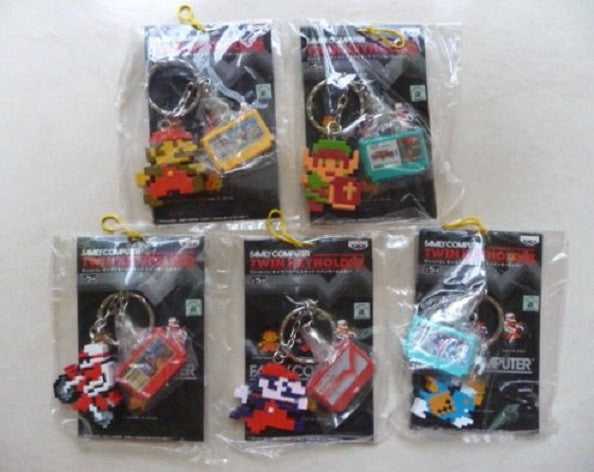 Banpresto Nintendo Family Computer Twin Key Chain Holder 5 Trading Figure Set - Lavits Figure