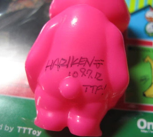TTToy 2009 Hariken Mad Panda Pink Mini Ver 1.5" Vinyl Figure - Lavits Figure
 - 2