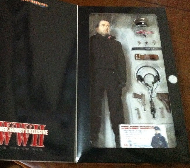 Dragon 1/6 12" Cyber Hobby WWII Lah Tiger Ace Michael Wittmann Figure