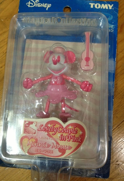 Tomy Disney Magical Collection R016 Lovely Couple in Pink Minnie Mouse Figure