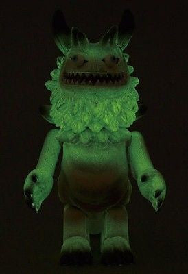 Medicom Toys 2011 T9G Rangeas Kubrick 100% And A Ver. GID Action Figure - Lavits Figure
 - 2