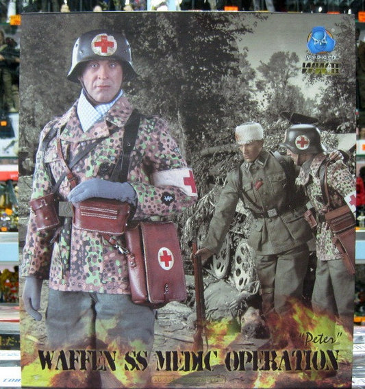 DID 1/6 12" WWII Waffen SS Medic Operation Peter Action Figure - Lavits Figure
 - 1