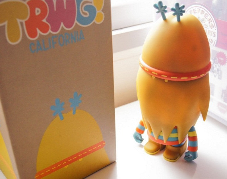 Pete Fowler 2006 TRWG California SDCC 2006 Exclusive Limited Ver 11" Vinyl Figure - Lavits Figure
- 1