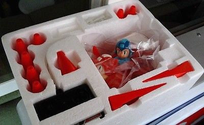 Nikko 1997 1/24 Megaman Rockman Radio Control Car Figure Lost a Sticker - Lavits Figure
- 3