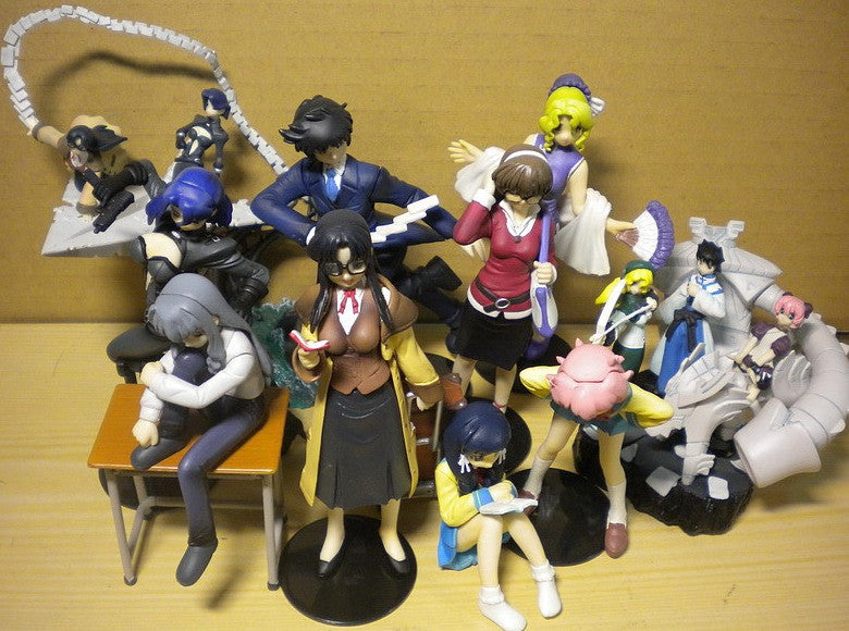 Yujin R.O.D Read Or Die The TV Trading Collection 10 Figure Set Used - Lavits Figure
- 3