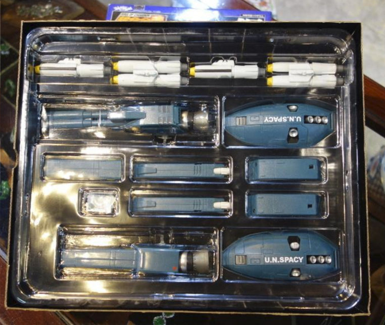 Yamato 1/48 Robotech Macross Super & Strike Parts VF-01 Valkyrie Action Figure