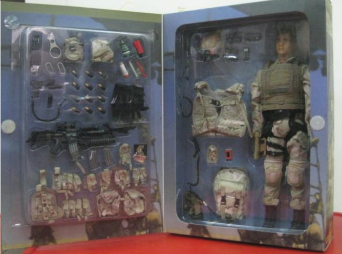 Hot Toys 1/6 12" U.S. Air Force Pararescue Jumper Action Figure