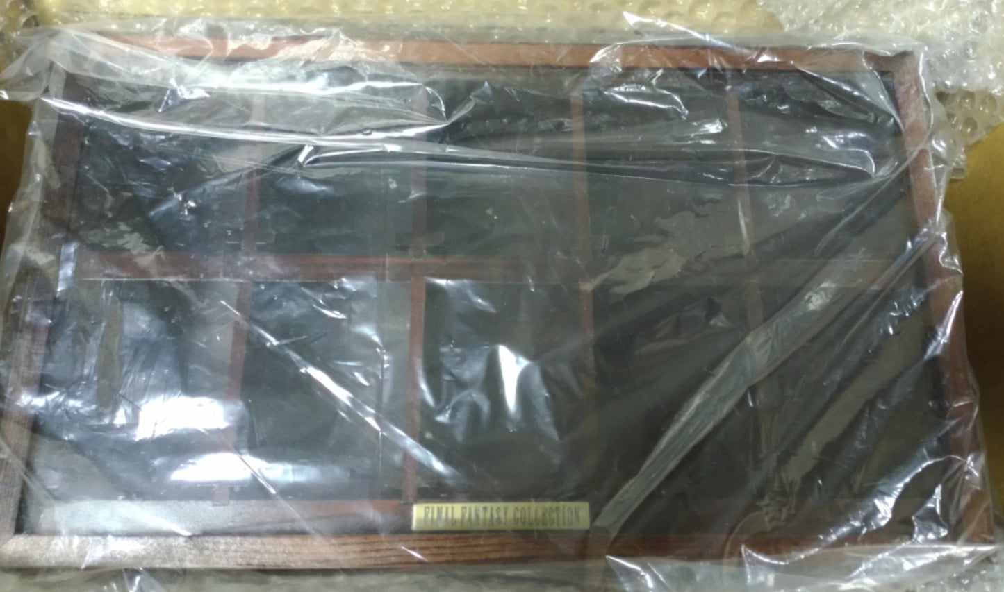Square Enix Final Fantasy Chrome 20 Metal Mini Trading Figure Set w/ Collection Box Used