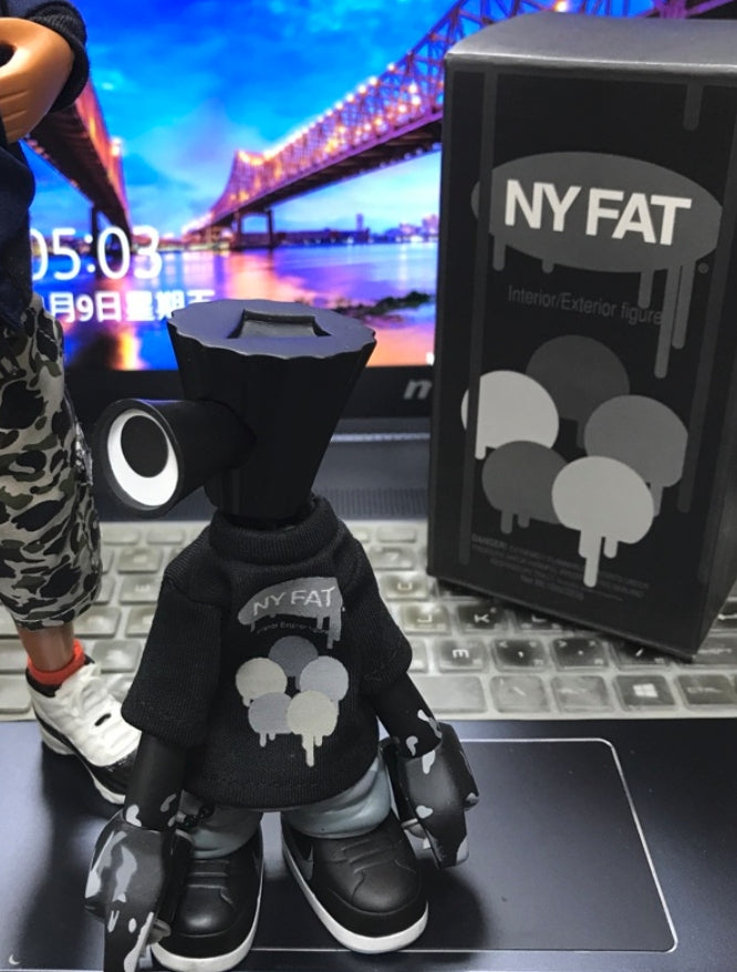 Hot Toys 2005 Michael Lau Crazysmiles Gardener NY Fat G Shock Ver 6" Vinyl Figure Used