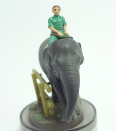 Kaiyodo Zoorasia Lunch Jungle Cracker No 2 Indian Elephant Bottle Cap Trading Figure