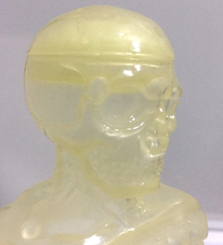 Secret Base 2009 T2K2 Skull Bottle Crystal Ver 6" Vinyl Figure Used