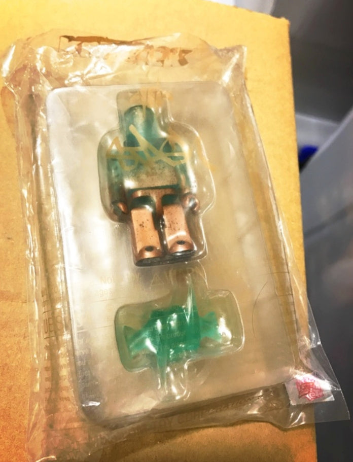 Medicom Toy Kubrick 100% Recon Stash Copper Figure