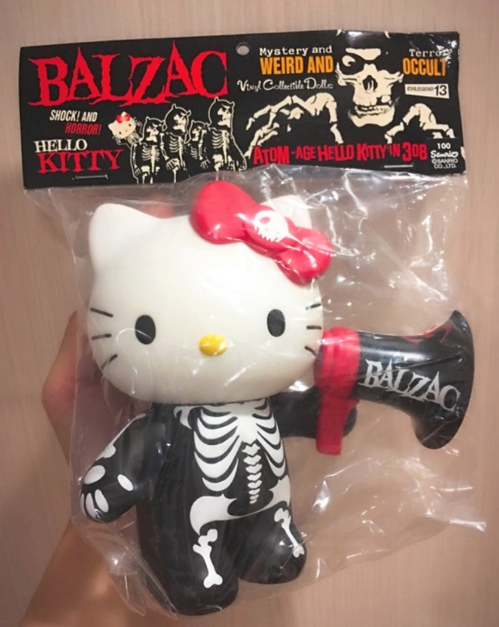 Medicom Toy 2009 VCD Vinyl Collectible Dolls Balzac Hello Kitty Black Ver 6" Vinyl Figure