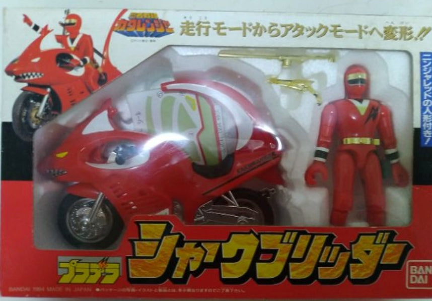 Bandai Power Rangers Ninja Sentai Kakuranger Red Fighter Moto Cycle Bike Car Action Figure
