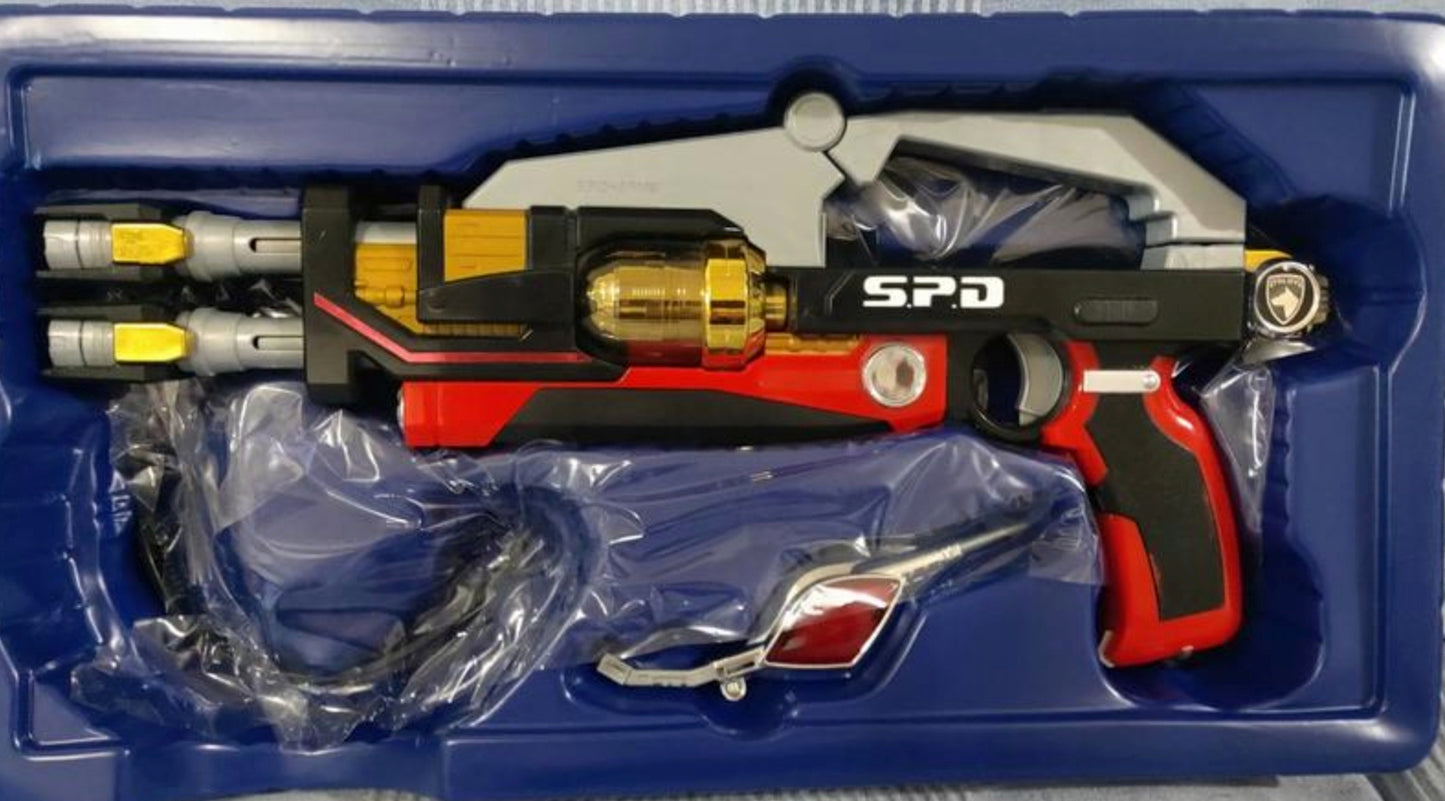 Bandai Power Rangers Dekaranger SPD Space Patrol Delta Weapon Drevolver Gun Figure Used