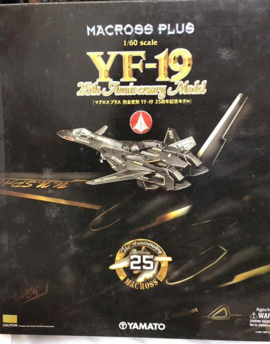 Yamato 1/60 Robotech Macross Plus VF-19 25th Anniversary Model