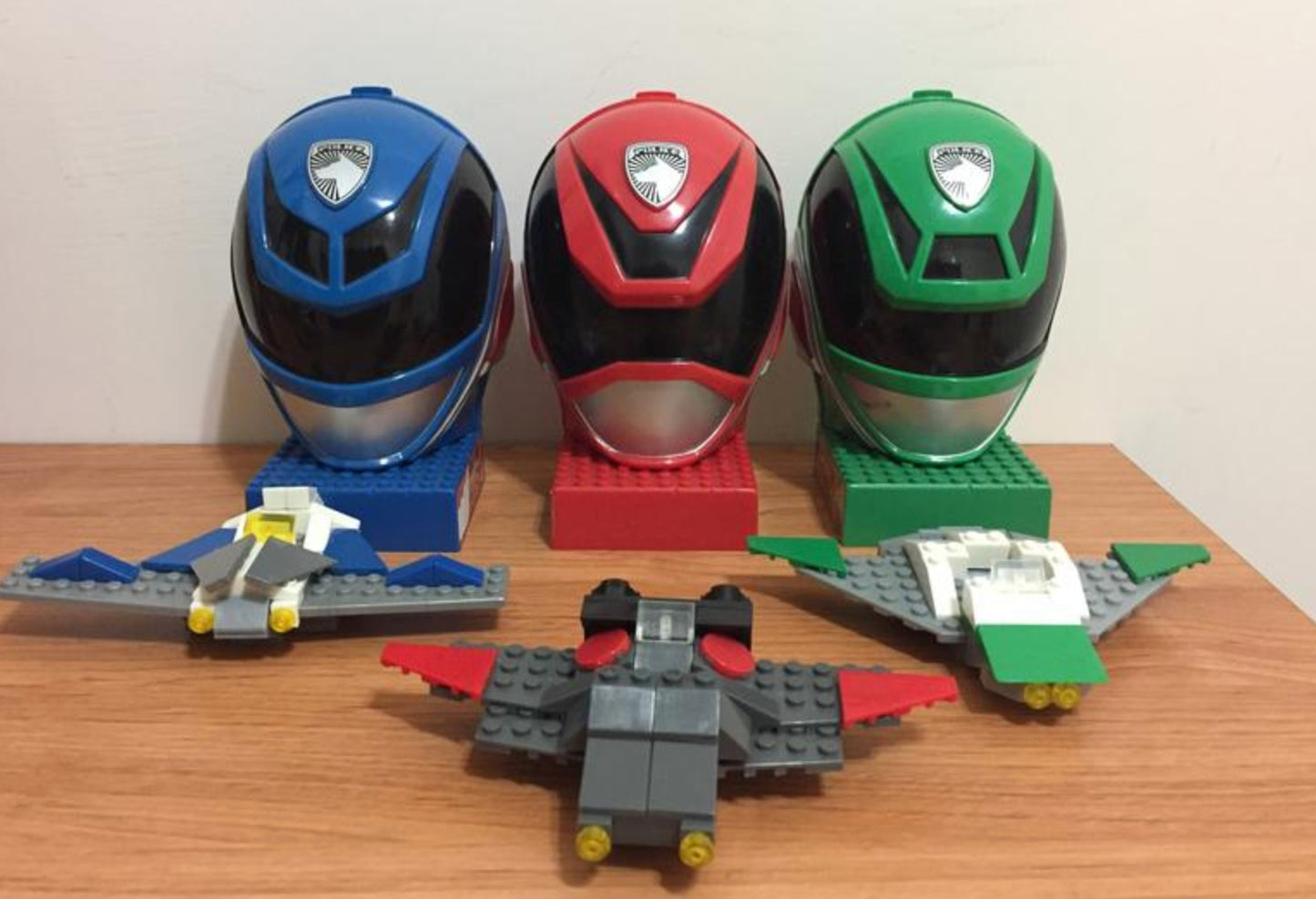 Power Rangers Dekaranger SPD Space Patrol Delta 3 Brick Jet Figure Set Used