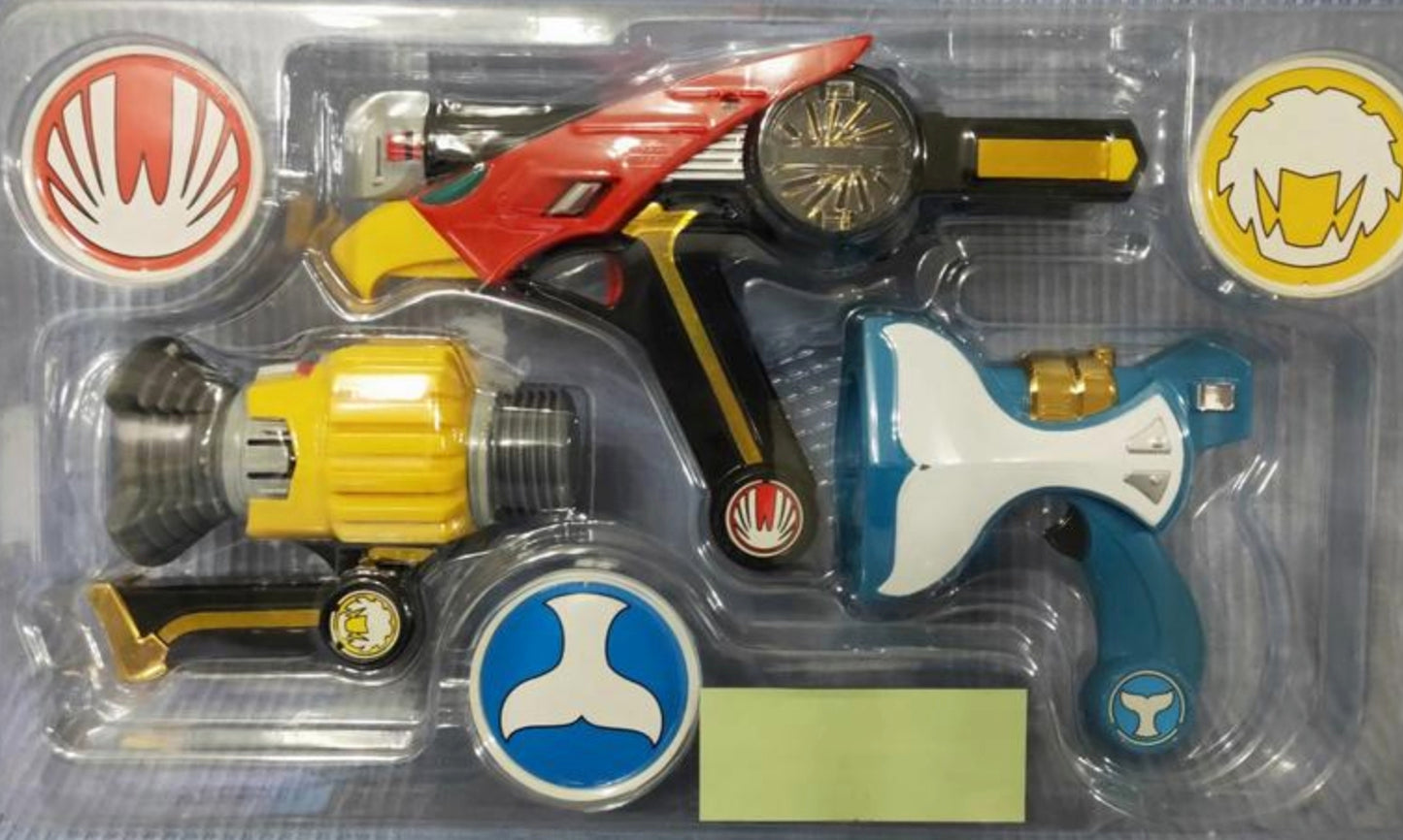Bandai Power Rangers Hurricaneger Ninja Storm DX Weapon Gun Figure Play Set
