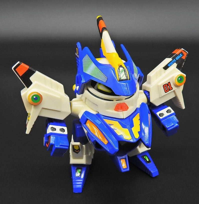 Takara Super Battle B-Daman Bomberman Bakugaiden A-01 Blue Plastic Model Kit Figure