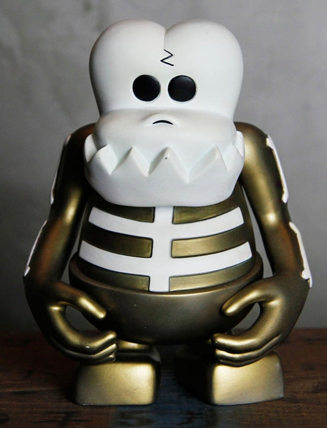 Bounty Hunter BxH 2001 Skull Kun Gold Ver 7" Vinyl Figure
