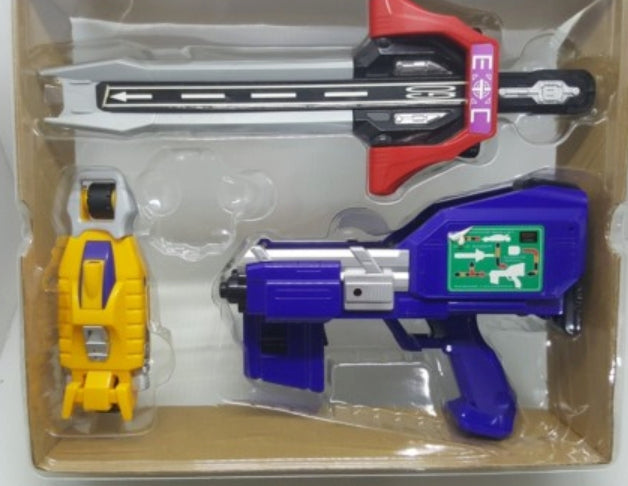 Bandai Power Rangers Engine Sentai Go-Onger DX Weapon Gun Sword 3 Action Figure Set