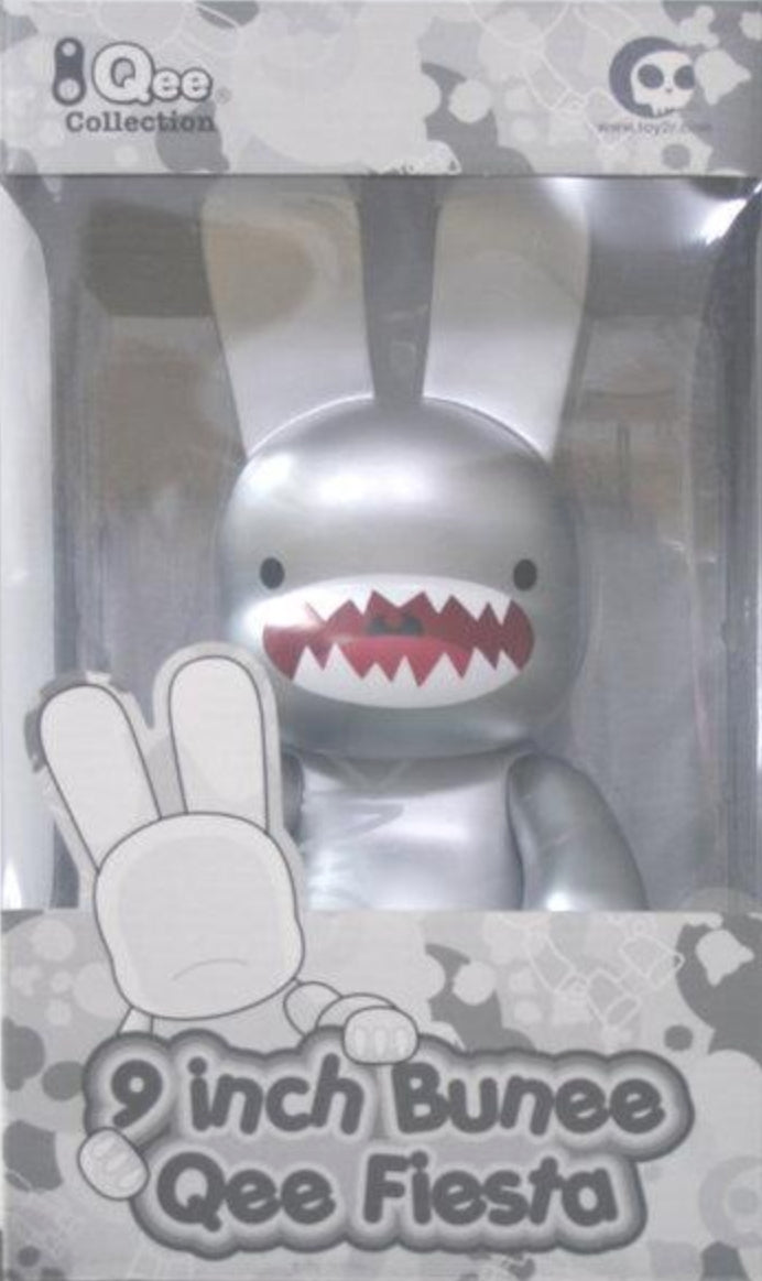 Toy2R 2006 Charlie Calderin Bunee Qee Festa Doink Silver ver 9" Vinyl Figure