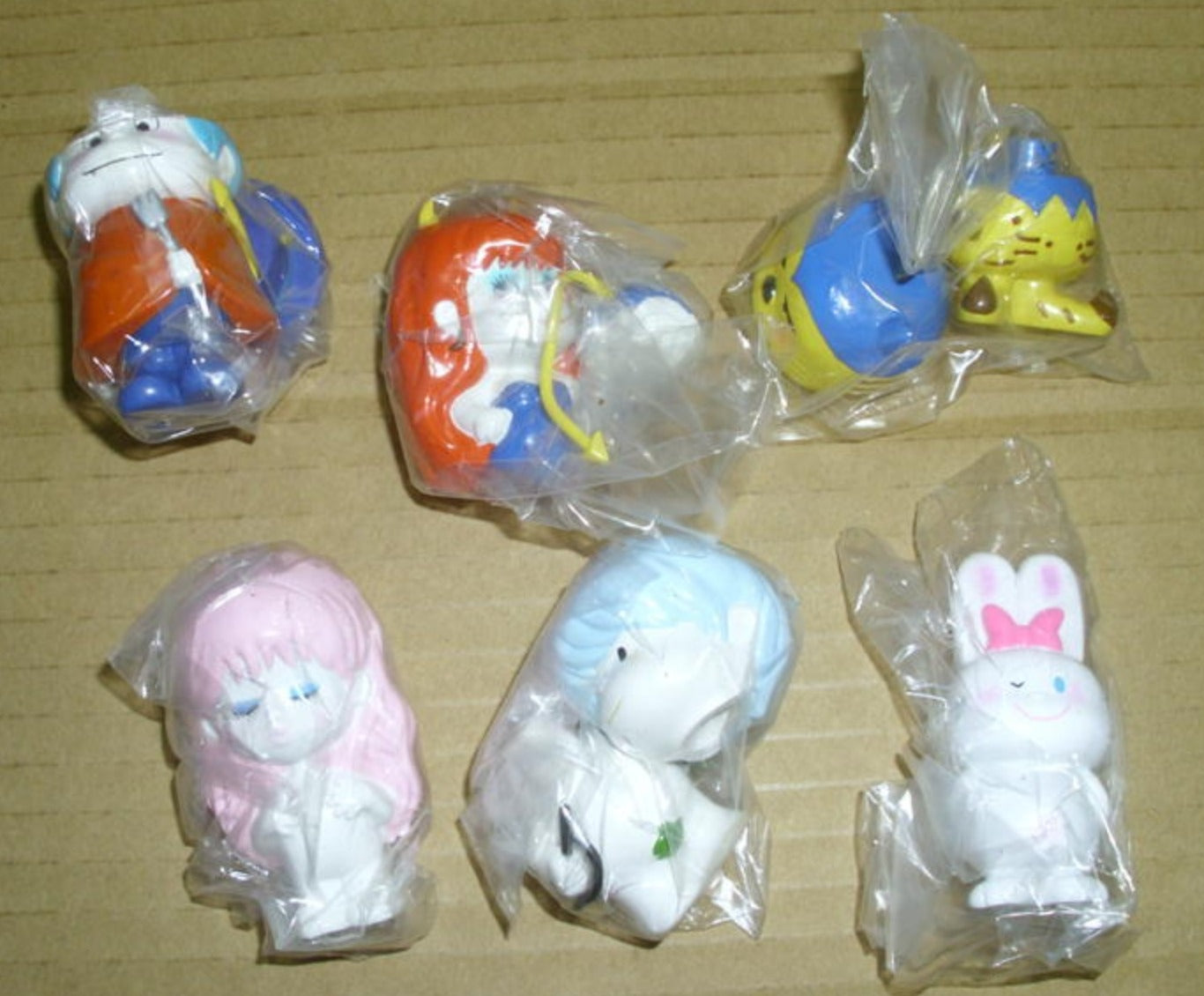 Time Capsule Gashapon 6 Vinyl Figure Set