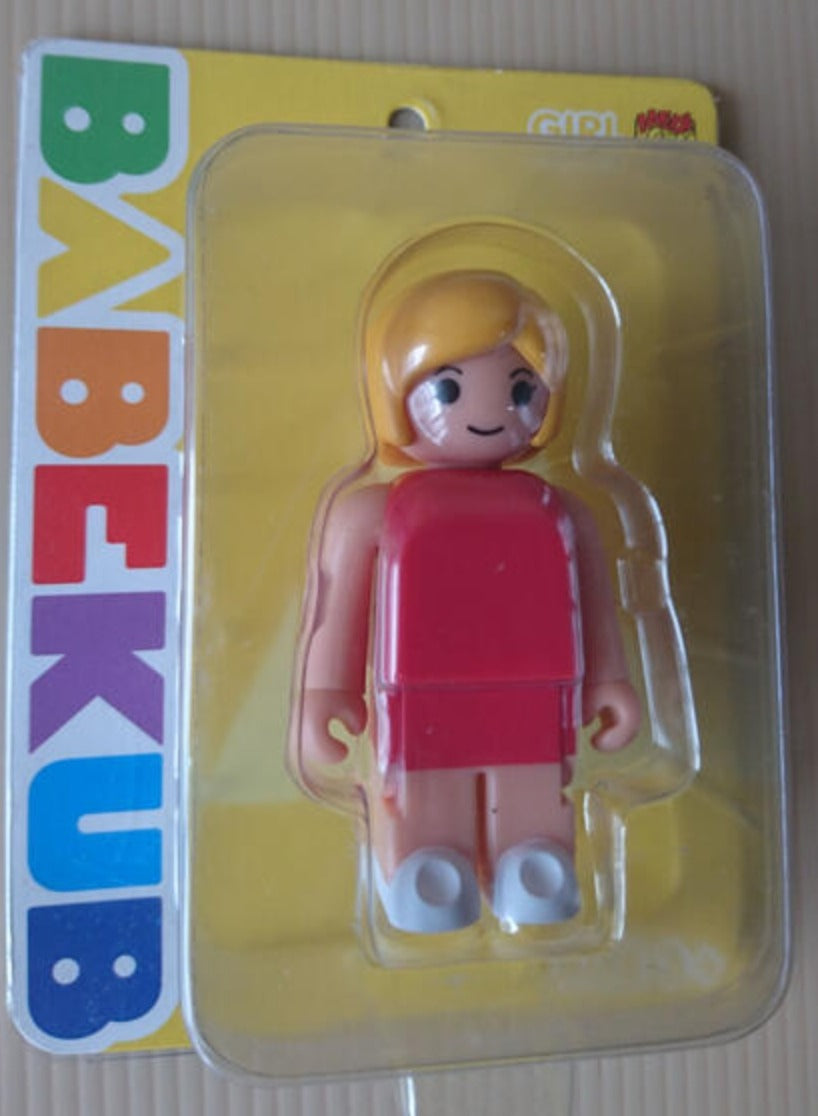Medicom Toy 2004 Babekub 100% Part 1 Girl Action Figure
