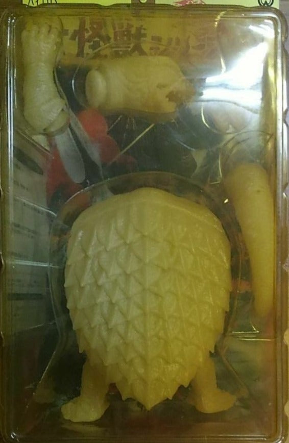 X-Plus Heisei Dai Kaiju Godzilla Gamera Glow in the Dark Ver Action Figure