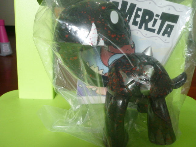 Wonderwall Joe Ledbetter KFGU Kaiju For Grown Ups Gamerita Death Black Ver. Figure - Lavits Figure
- 2