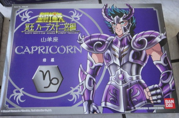 Bandai Saint Seiya Myth Cloth Capricorn Shura H.K. Ver. Plastic Action Figure Set - Lavits Figure