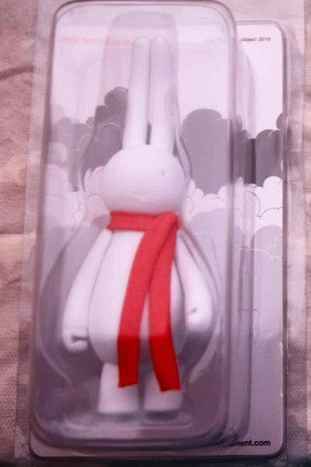 Mr. Clement 2010 Petit Lapin Common White Ver 5" Vinyl Figure - Lavits Figure