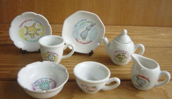 Koro Koro Tales Of Agriculture Gashapon Capsule 7 Mini Porcelain Cup Dish Teapot Figure Set - Lavits Figure
- 2