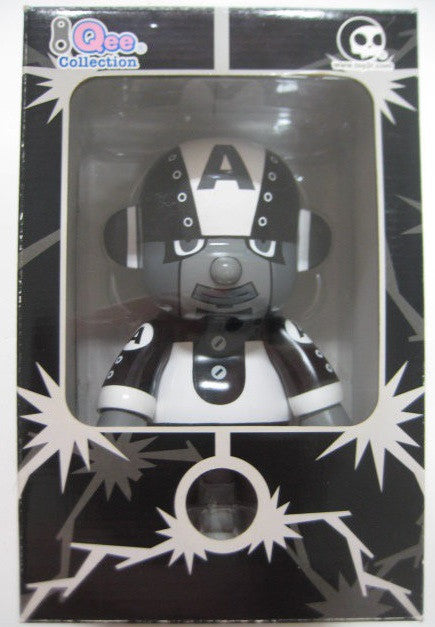 Toy2R 2007 Qee Collection Akira Yamaguchi Robo-A-Mon Ver 8" Vinyl Figure - Lavits Figure