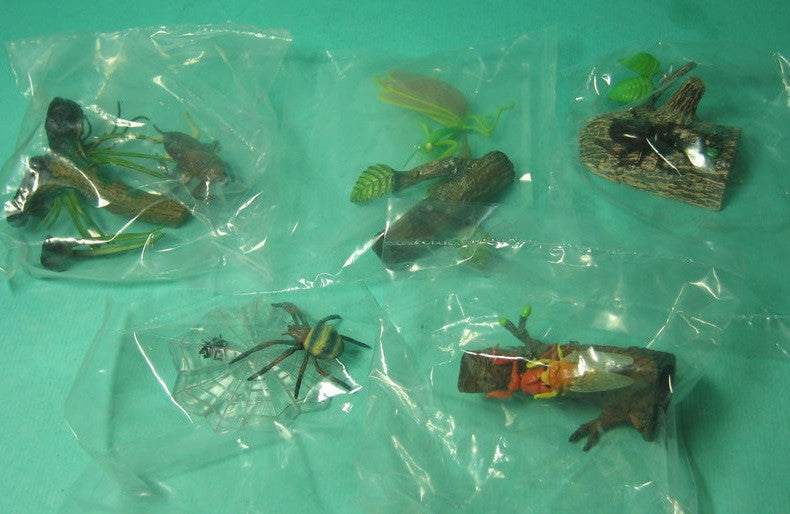 Bandai Gakken Encyclopedia of Insect Scene Creature Diorama 5 Trading Collection Figure Set - Lavits Figure
 - 2