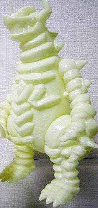 Monstock 2008 Touma M.T.A. Project Kaiju Soukou Destdon Unpainted GID Ver. 10" Vinyl Figure - Lavits Figure