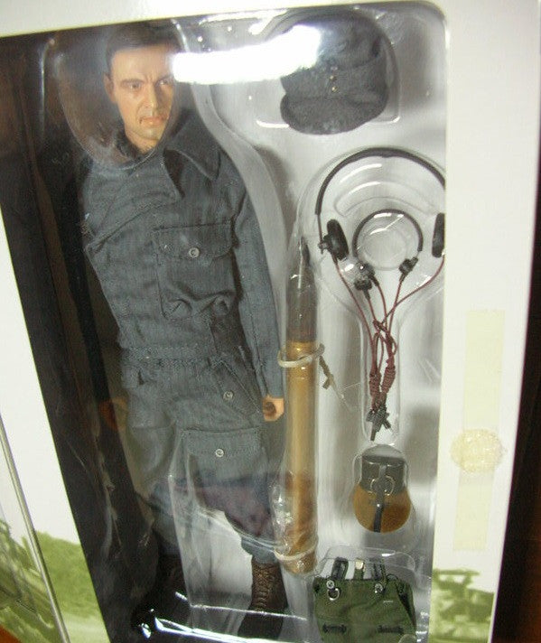 Dragon 1/6 12" WWII Luftwaffe SP Gunner Werner Black Action Figure Set - Lavits Figure
- 1
