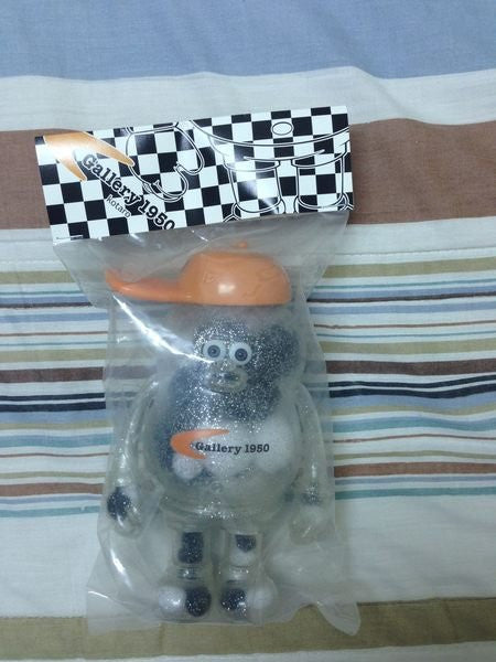 T9G Kotaro 6" Gallery1950 16th Anniversary Ver. Vinyl Figure - Lavits Figure
- 2